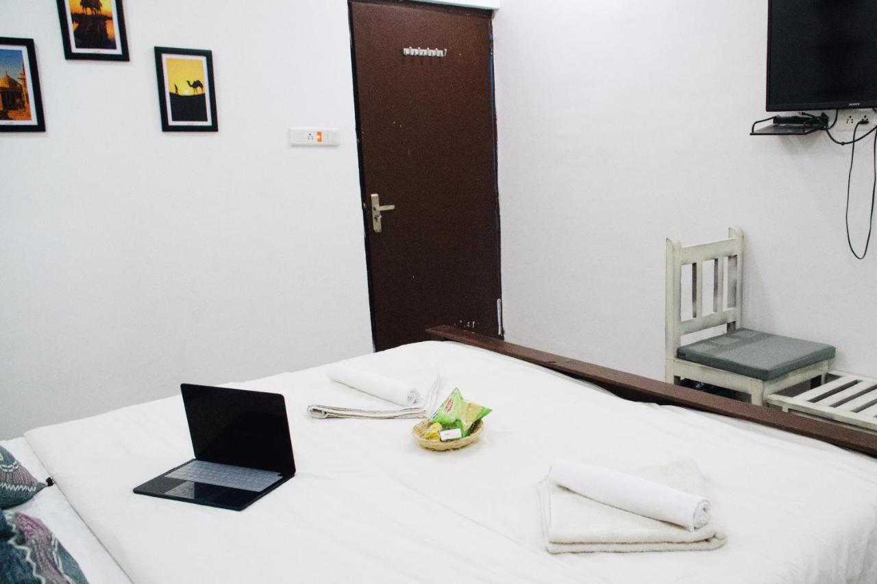 Thar View Hotel Jaisalmer Exterior photo