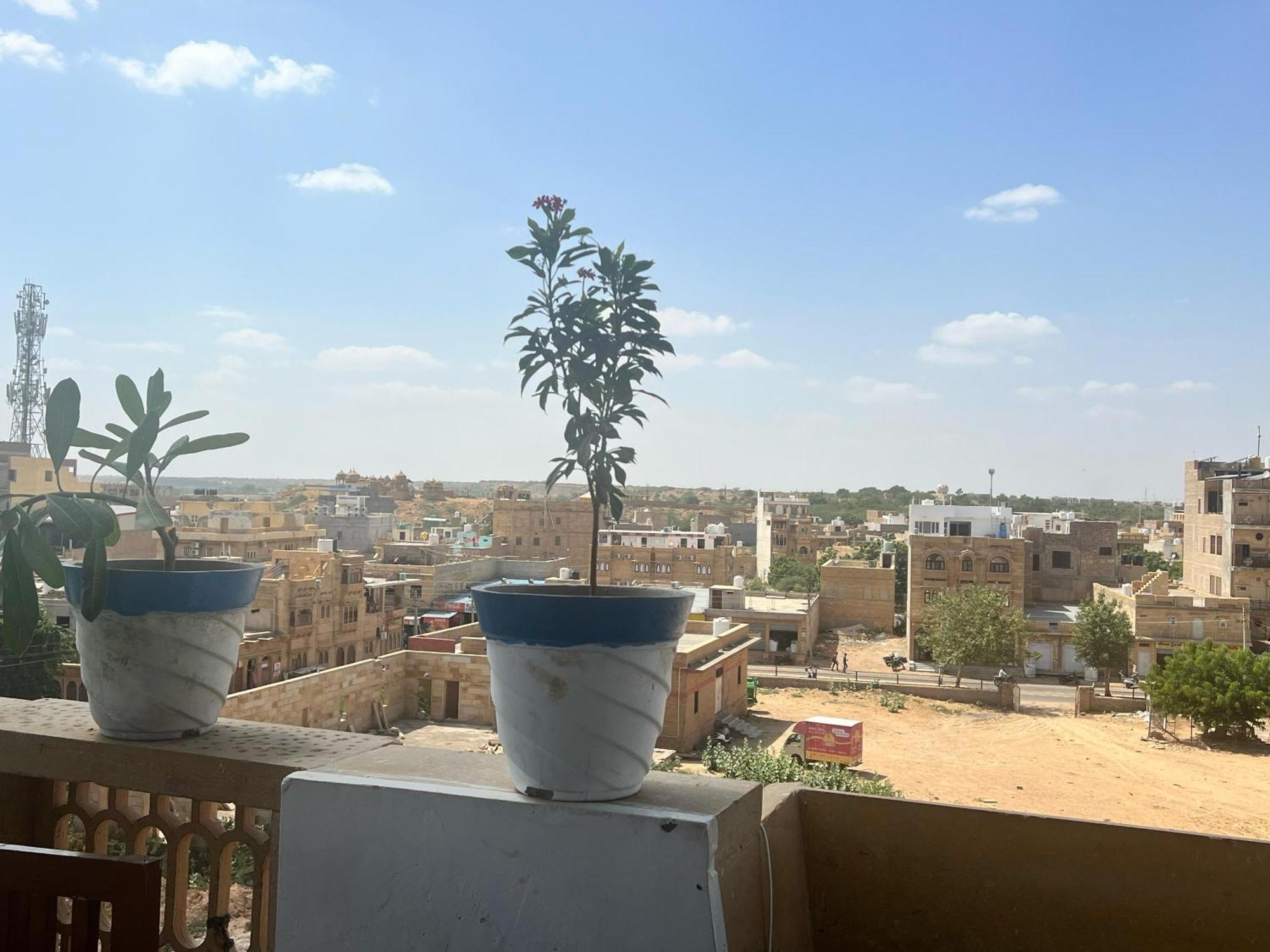 Thar View Hotel Jaisalmer Exterior photo